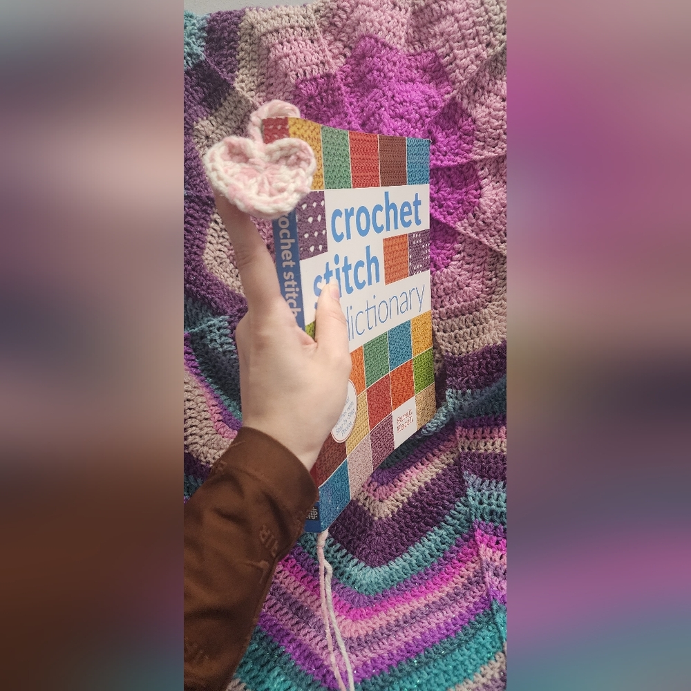 2 Heart Bookmarks - Picture 4 of 4